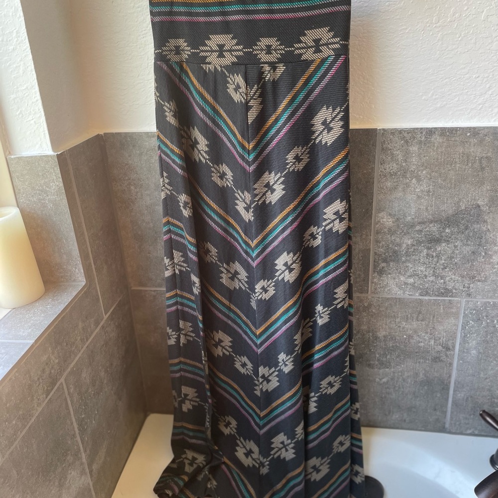 Geometric pattern maxi skirt